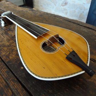 LATG_16.09.09_KritikiParea_LyraImage_Small