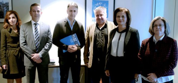 2016_10_12_marina_hrysoveloni_greek_community_melbourne2_600