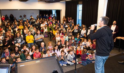 basis_greek-community-school_540