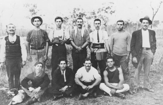 cane-gang-childer-1918