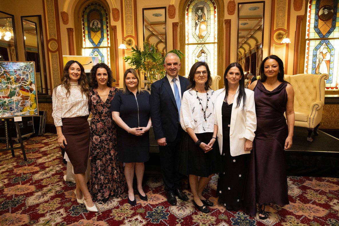 High Tea organising committee and supporters at The Hotel Windsor